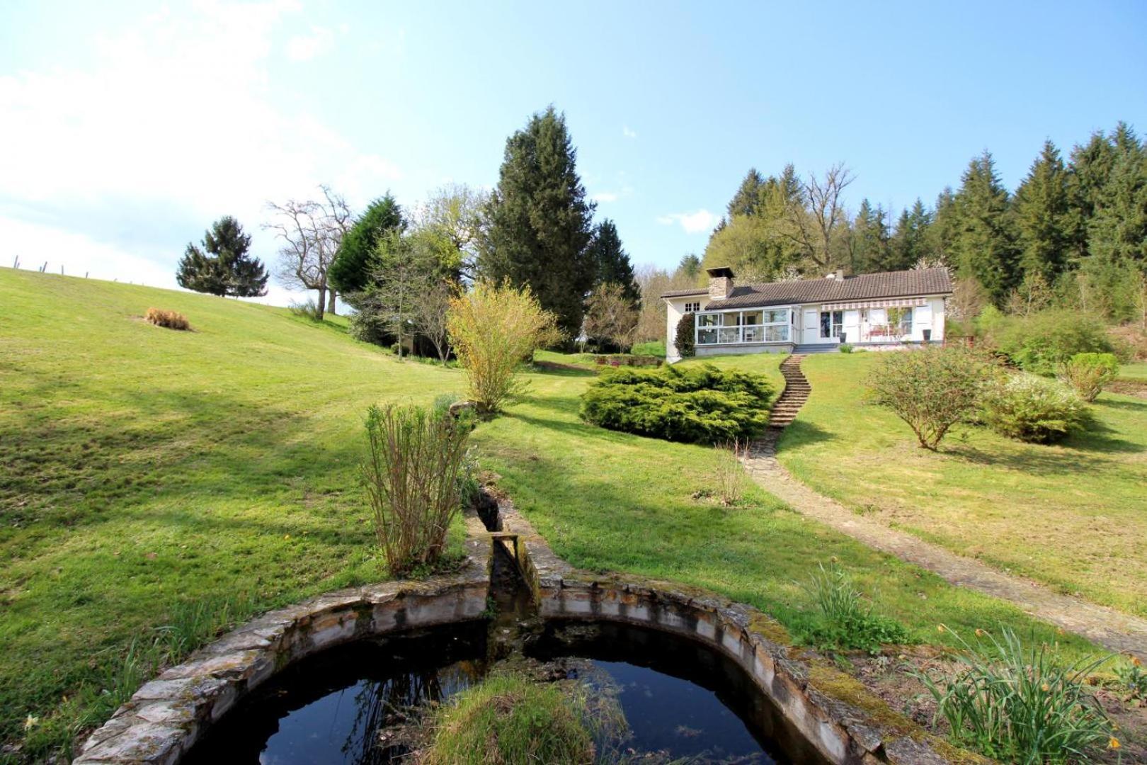 Villa La Rode à Compreignac Extérieur photo